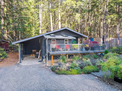 2701 Galley Crescent - 3