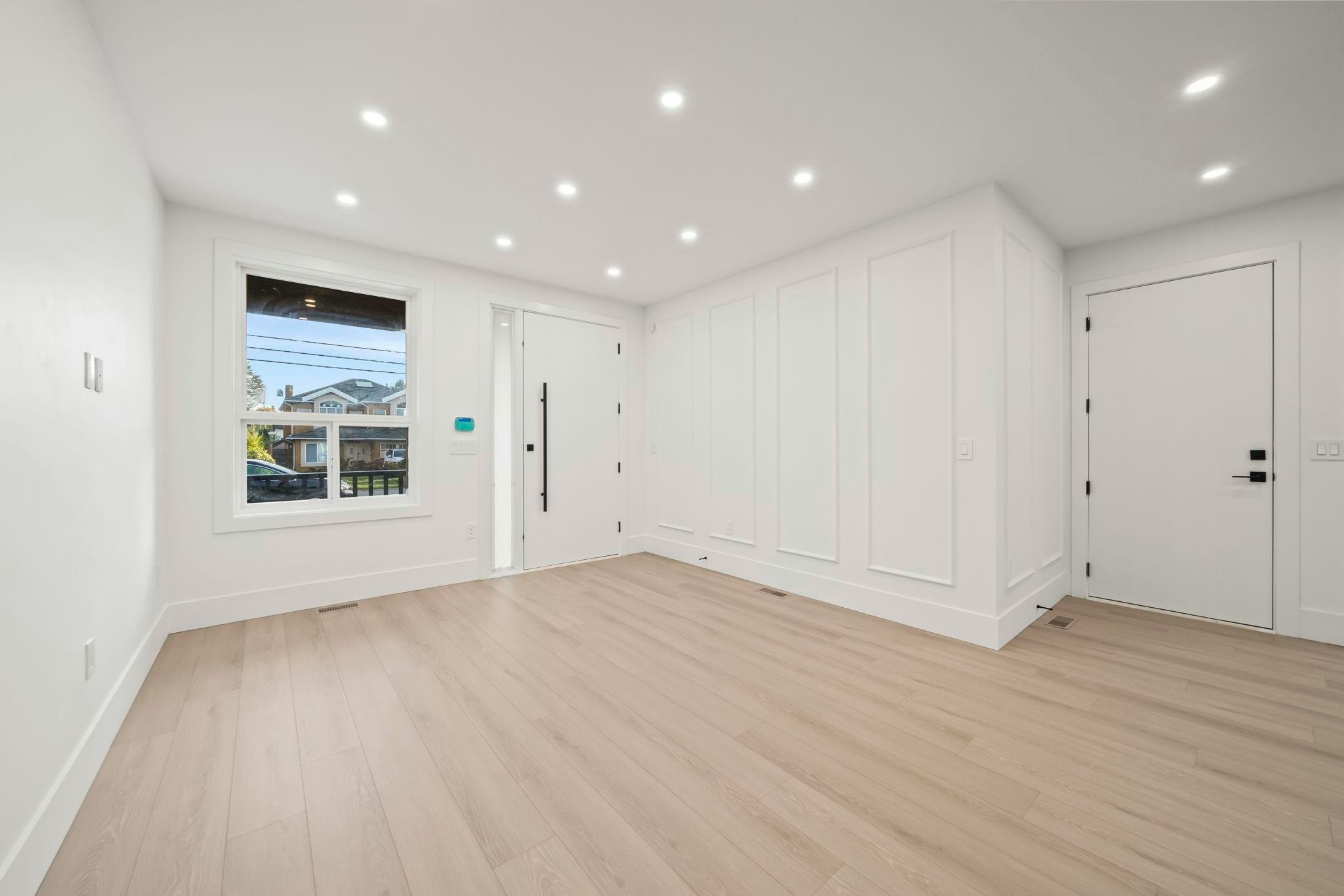 11361 88 Avenue - 4