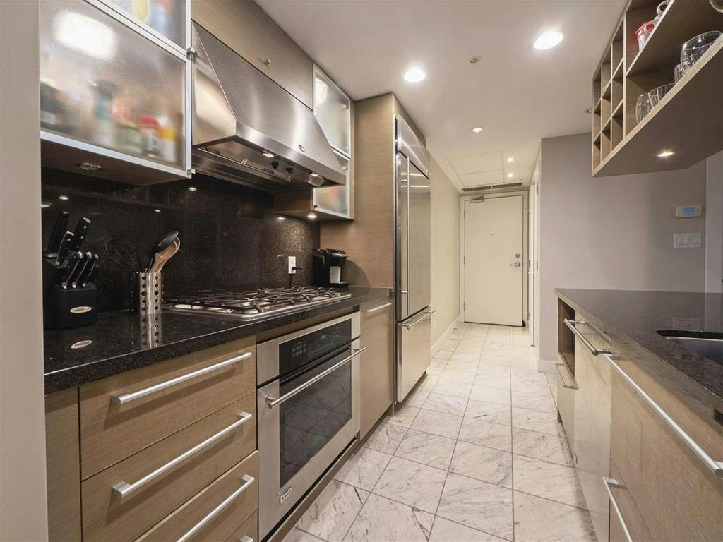 39fl-833 Seymour Street, Vancouver, BC, V6B 0G4 - 4