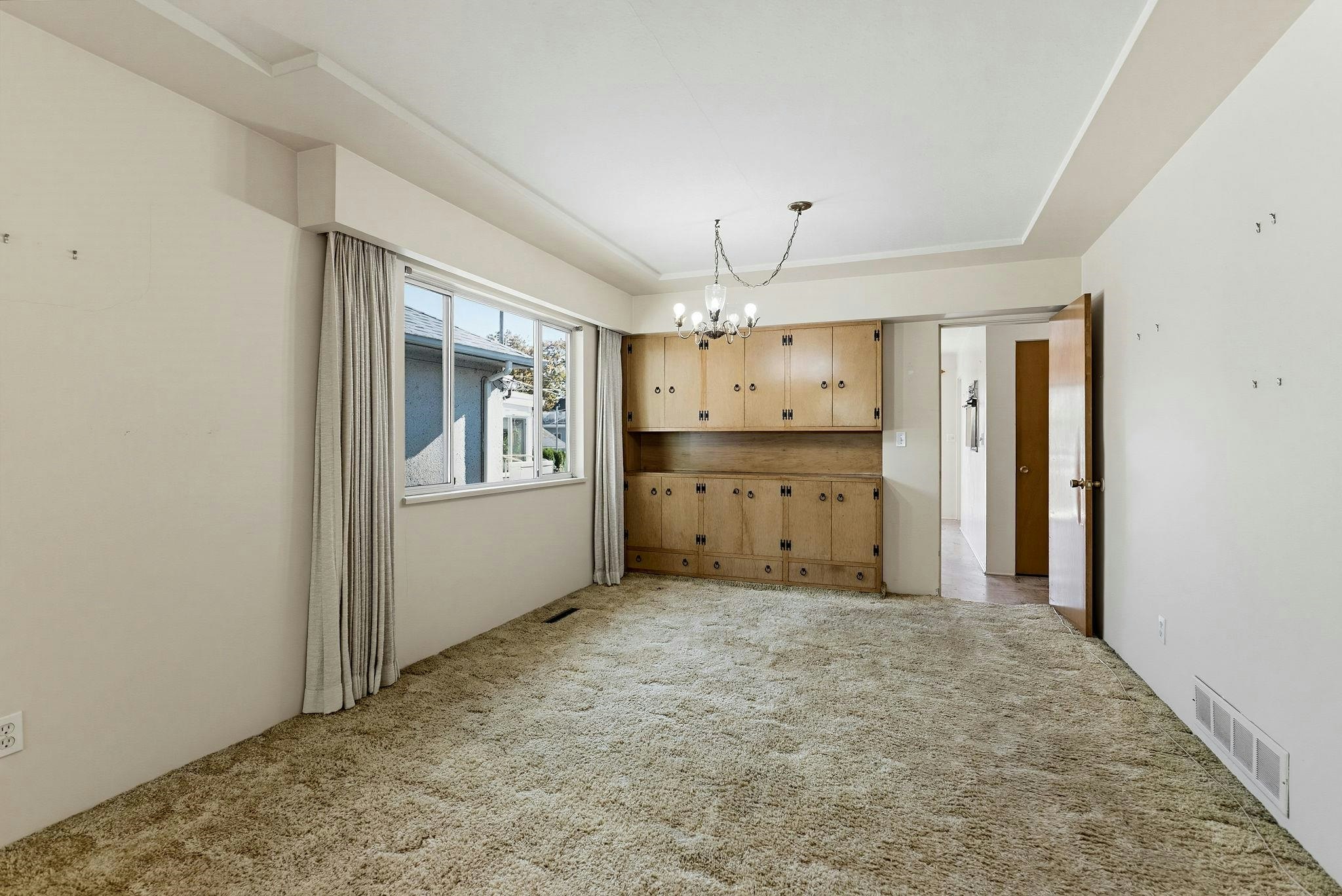 2878 W 14th Avenue, Vancouver, BC, V6K 2X4 - 6