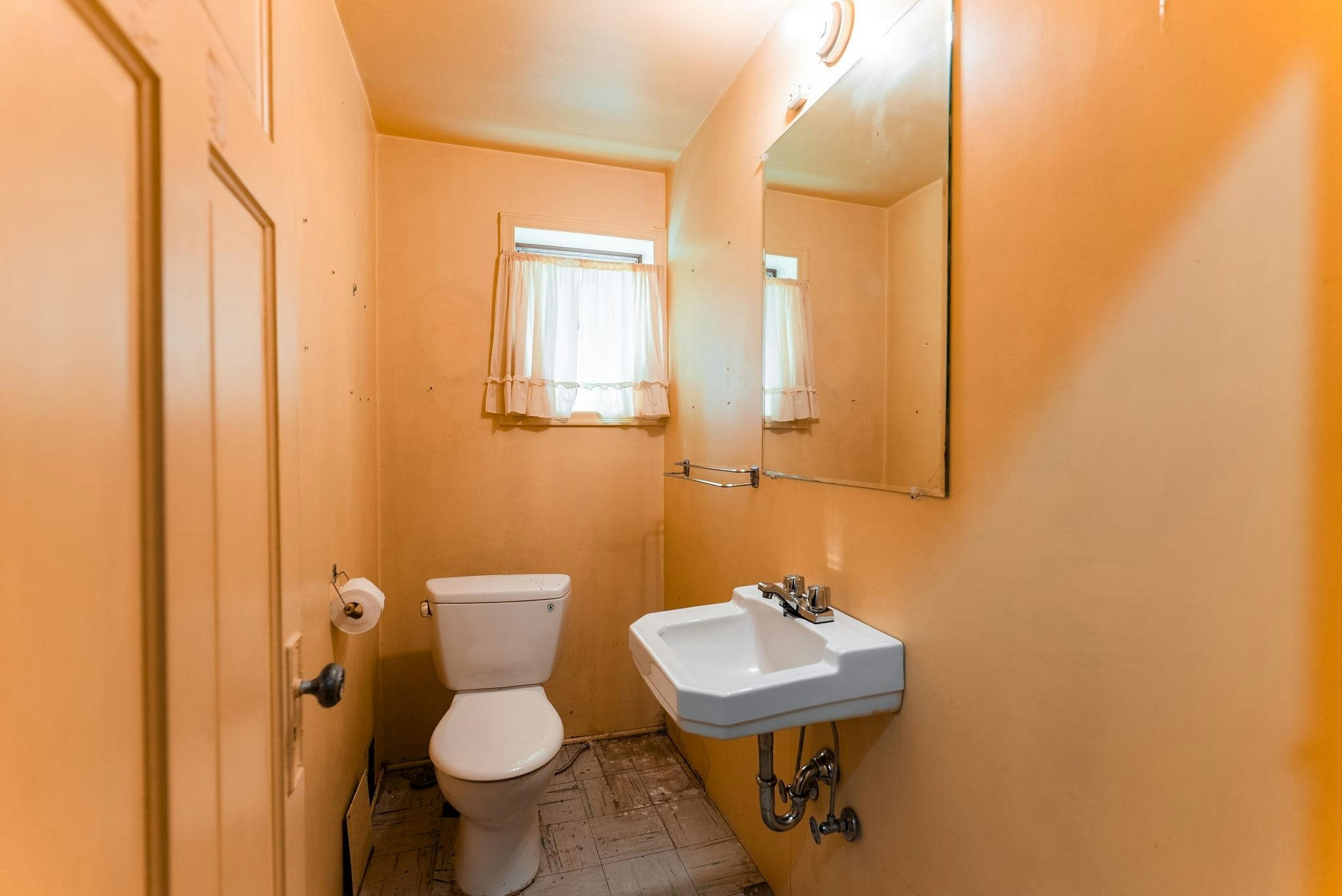 2878 W 14th Avenue, Vancouver, BC, V6K 2X4 - 25