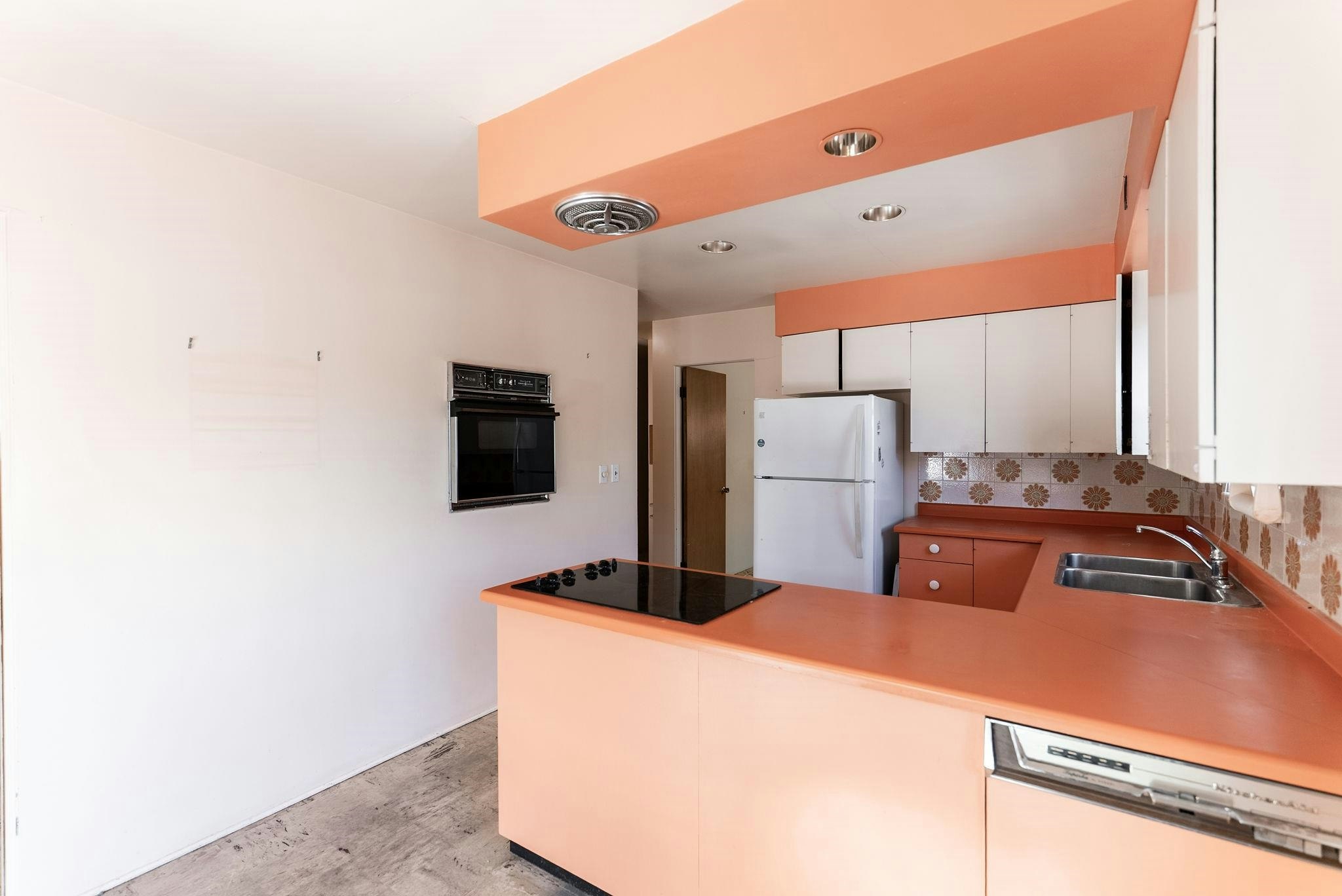 2878 W 14th Avenue, Vancouver, BC, V6K 2X4 - 11