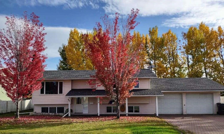 378 Endako Avenue