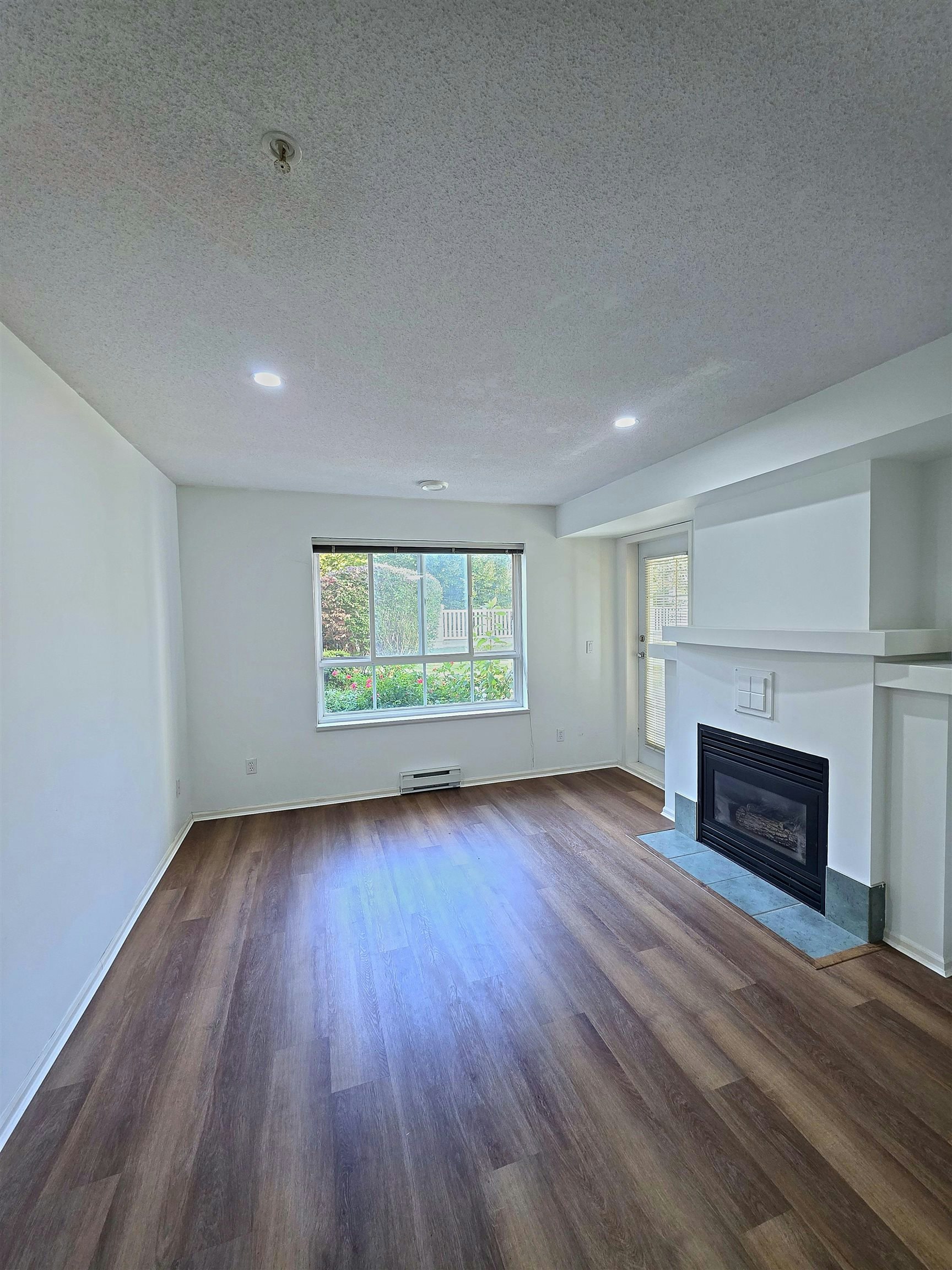 113-19750 64th Avenue, Langley, BC, V2Y 2T1 - 3