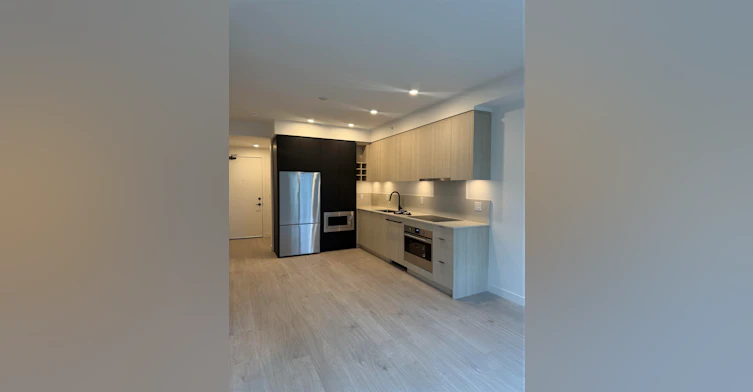 610-968 Lytton Street, North Vancouver, BC, V7H 2T1 - 2