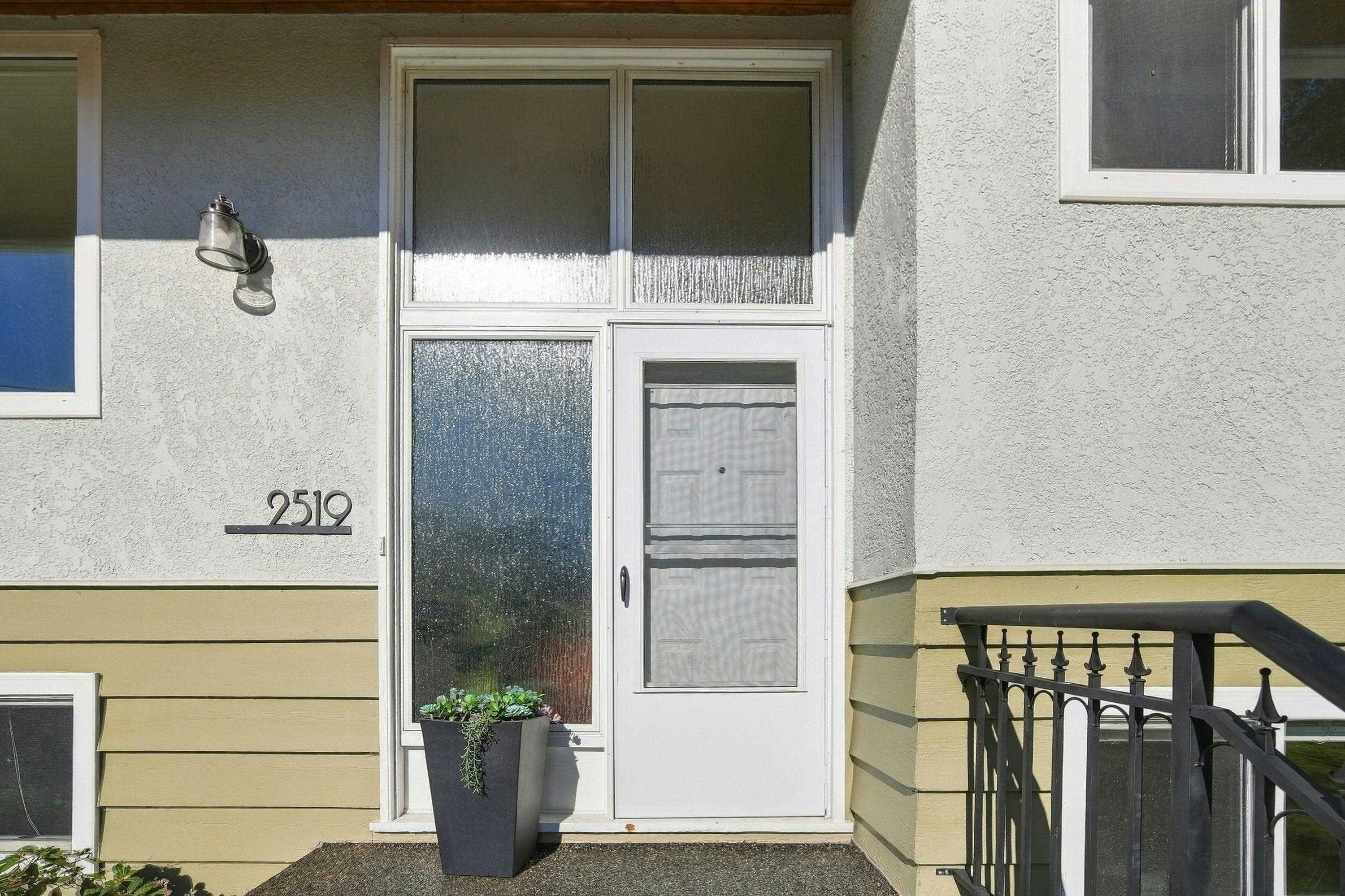 2519 East Road - 3