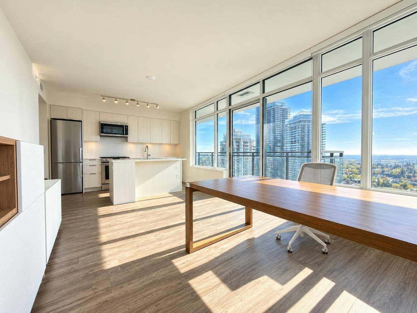 2803-4733 Hazel Street, Burnaby, BC, V5H 0J7 - 3