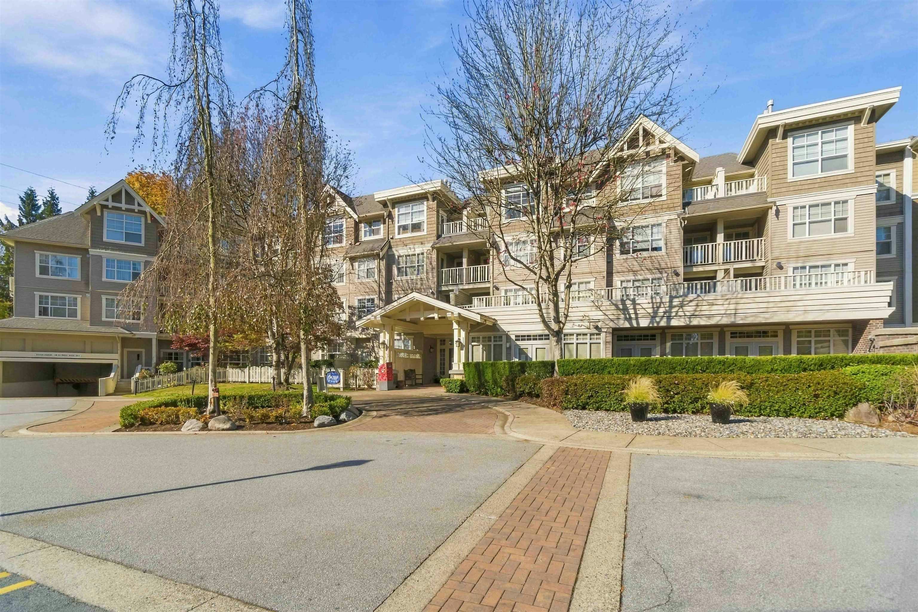 411-960 Lynn Valley Road - 4