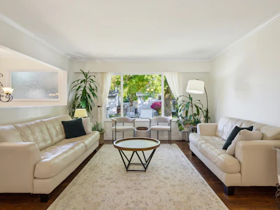 11601 211 Street - 5