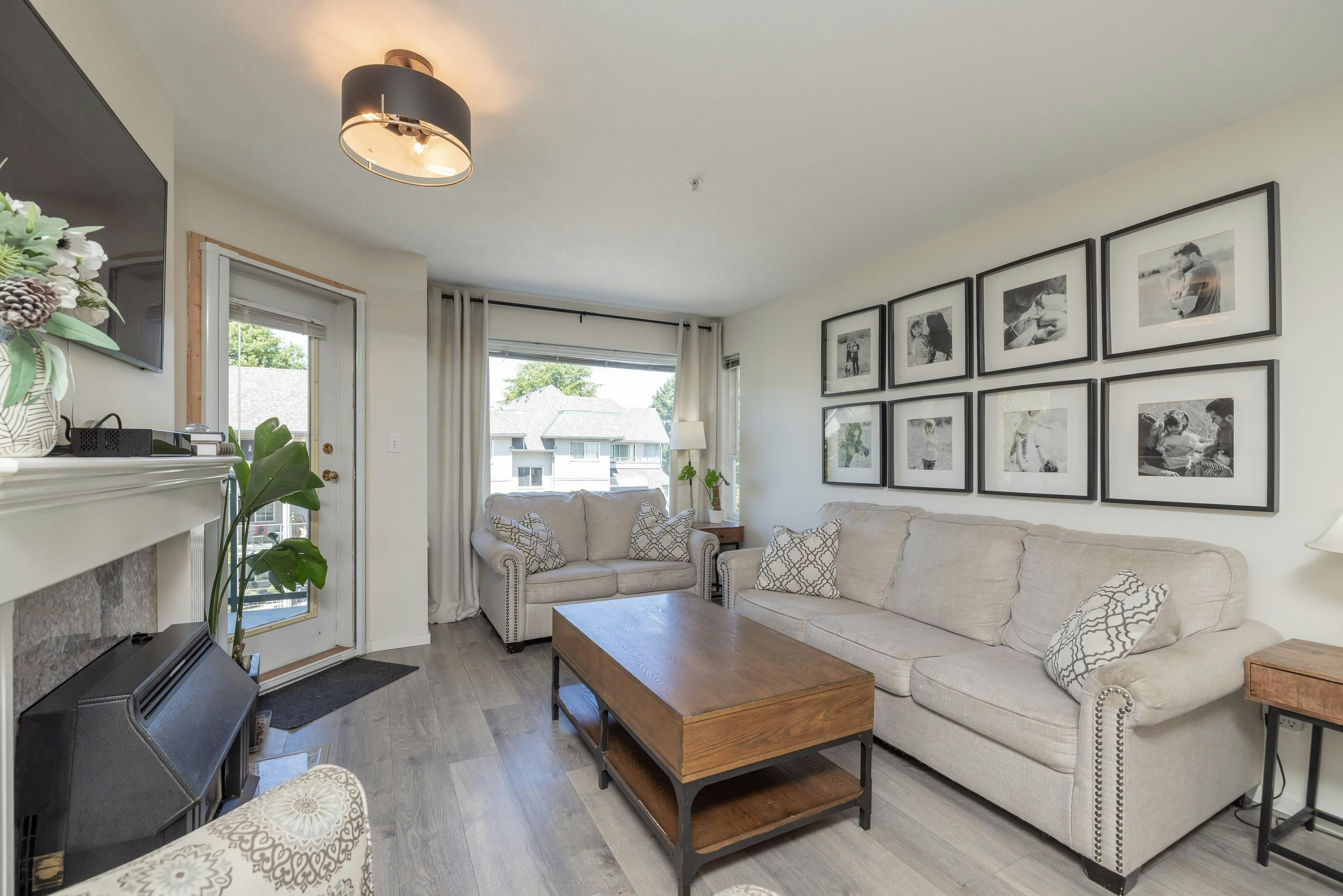 402-33668 King Road, Abbotsford, BC, V2S 7P8