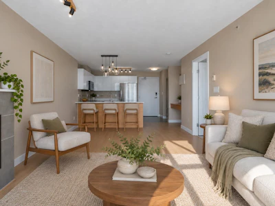 1807-4118 Dawson Street - 5
