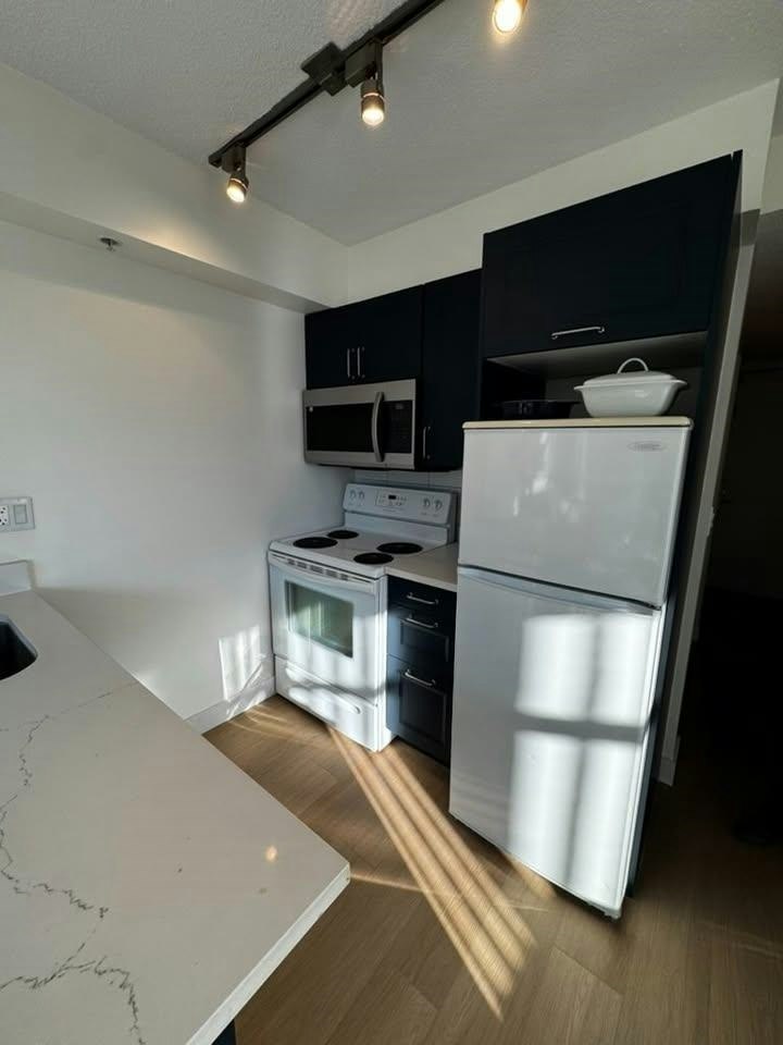 607-1889 Alberni Street, Vancouver, BC, V6G 3G7 - 3