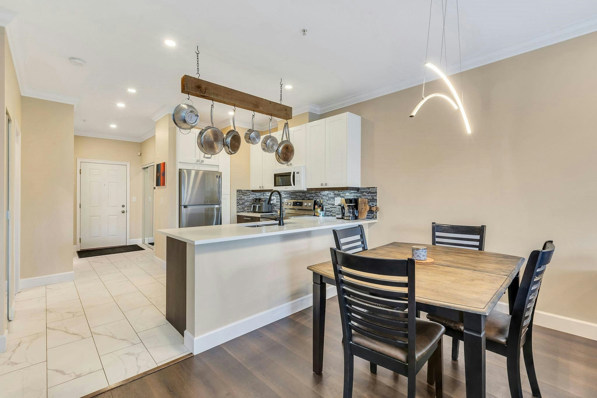 310-2109 Rowland Street - 3
