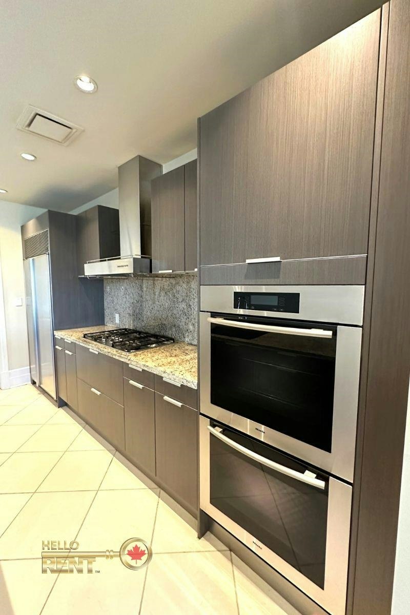 401-508 Waters Edge Crescent, West Vancouver, BC, V7T 0A2 - 6