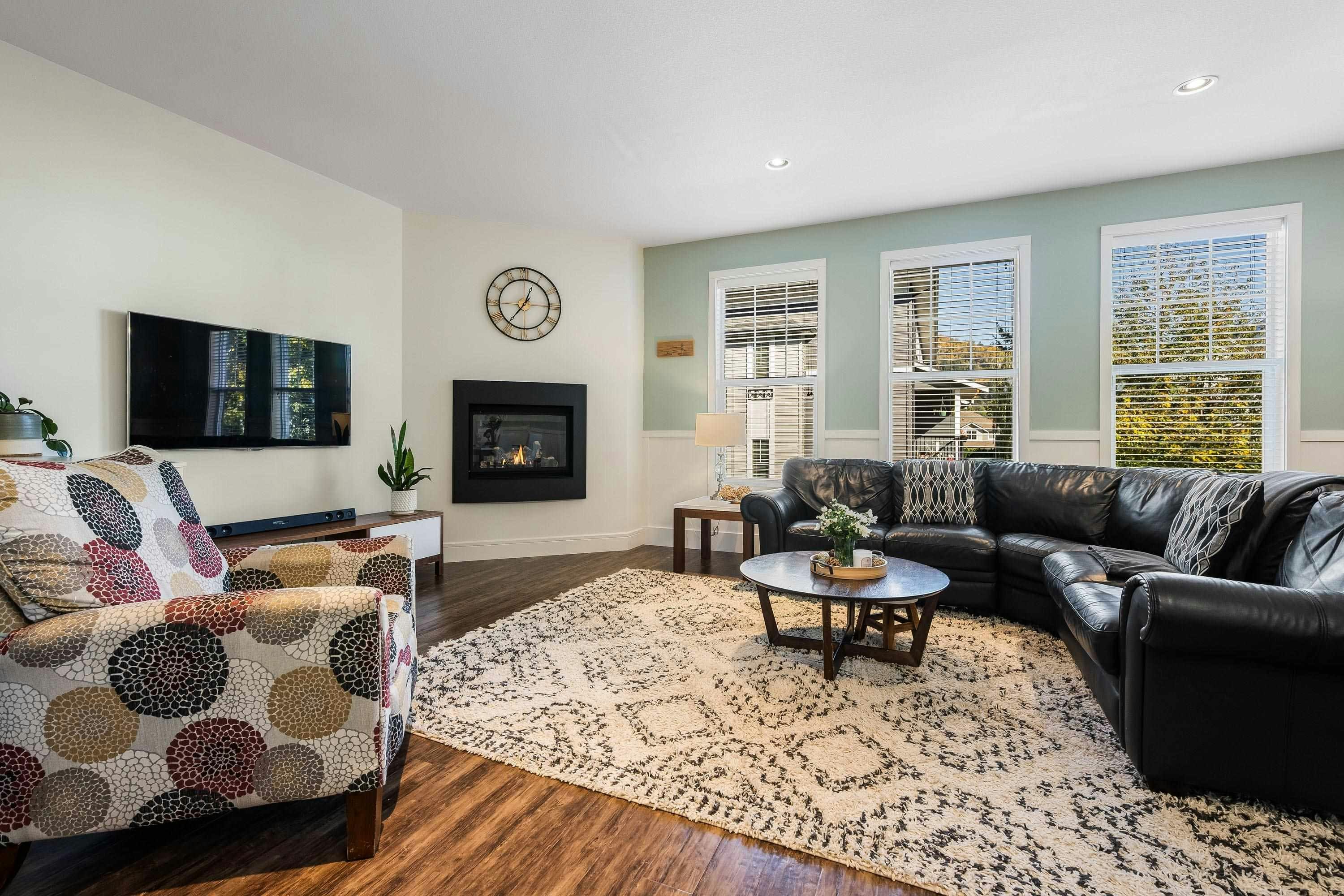 18-1640 Mackay Crescent - 2