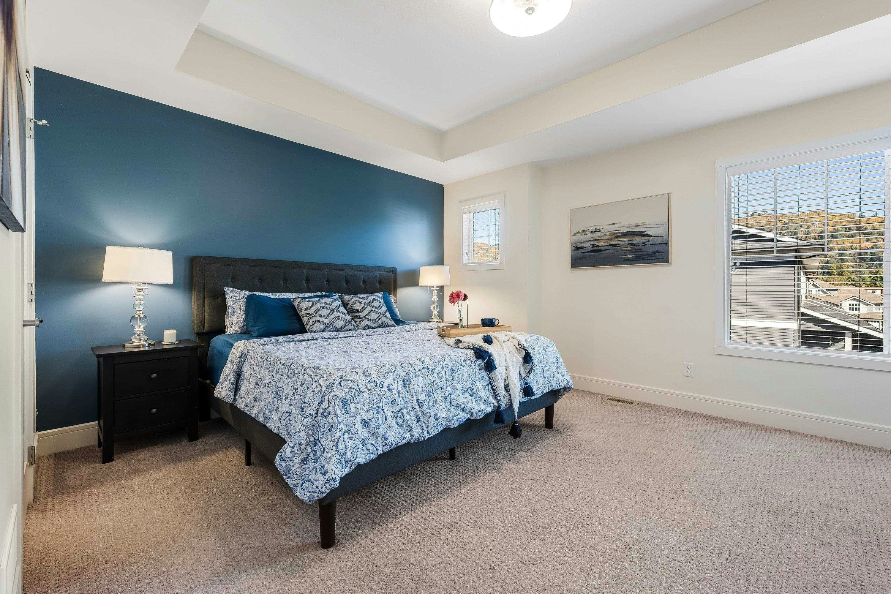 18-1640 Mackay Crescent - 4