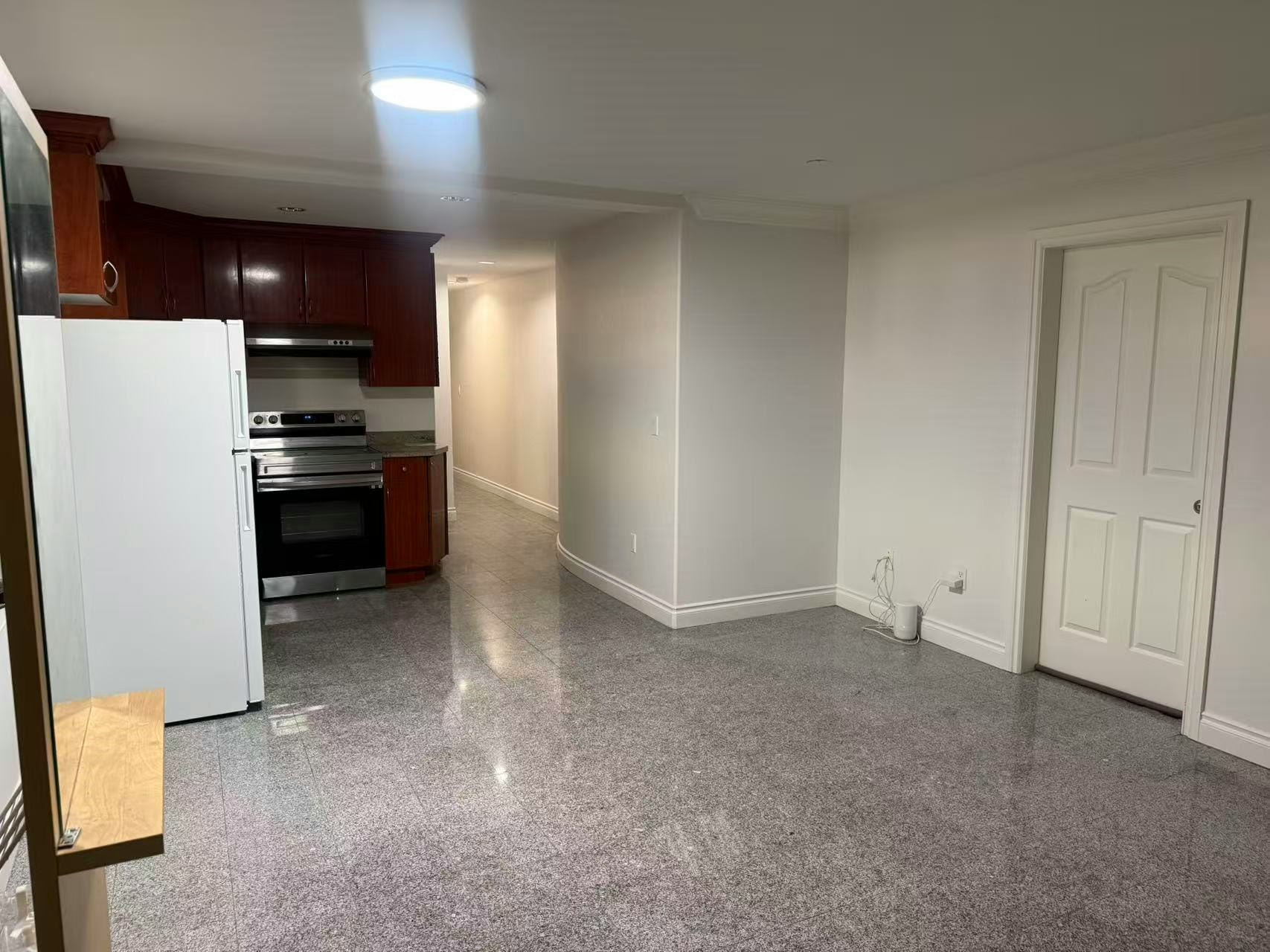 BSMT-16433 93b Avenue, Surrey, BC, V4N 5S3 - 3