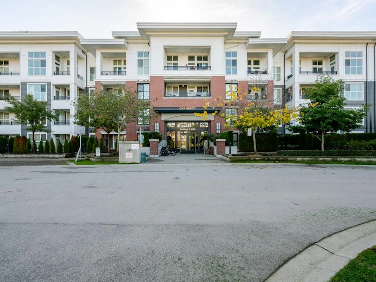 D123-8150 207 Street, Langley, BC, V2Y 4J5