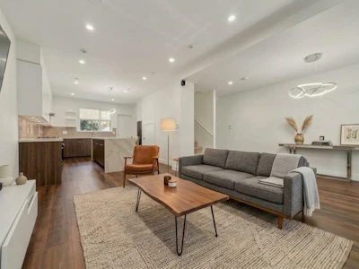 37-5858 132 Street - 2