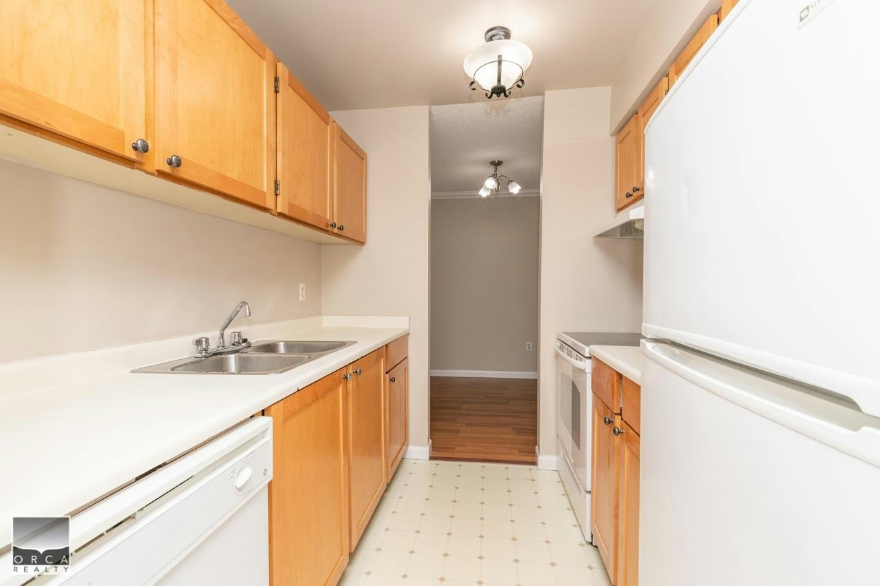 220-65 First Street, New Westminster, BC, V3L 5K9 - 7