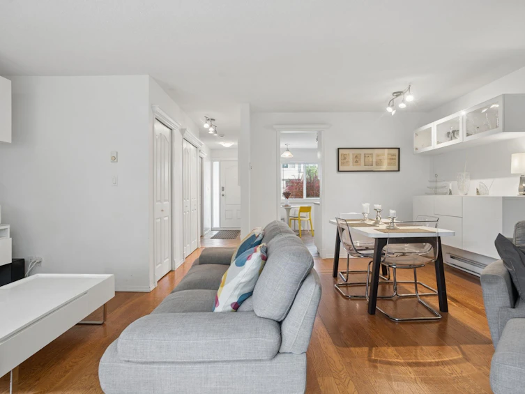 4-3051 Springfield Drive, Richmond, BC, V7E 1Y9 - 3