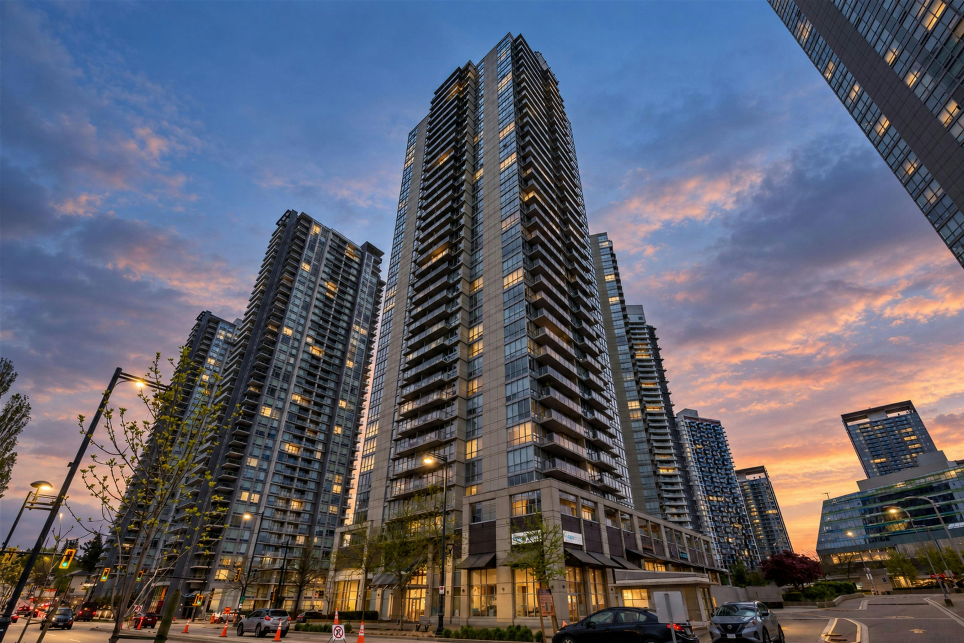 1209-9981 Whalley Boulevard, Surrey, BC, V3T 0G6