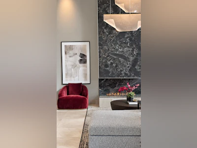 301-7977 Lansdowne Road - 2