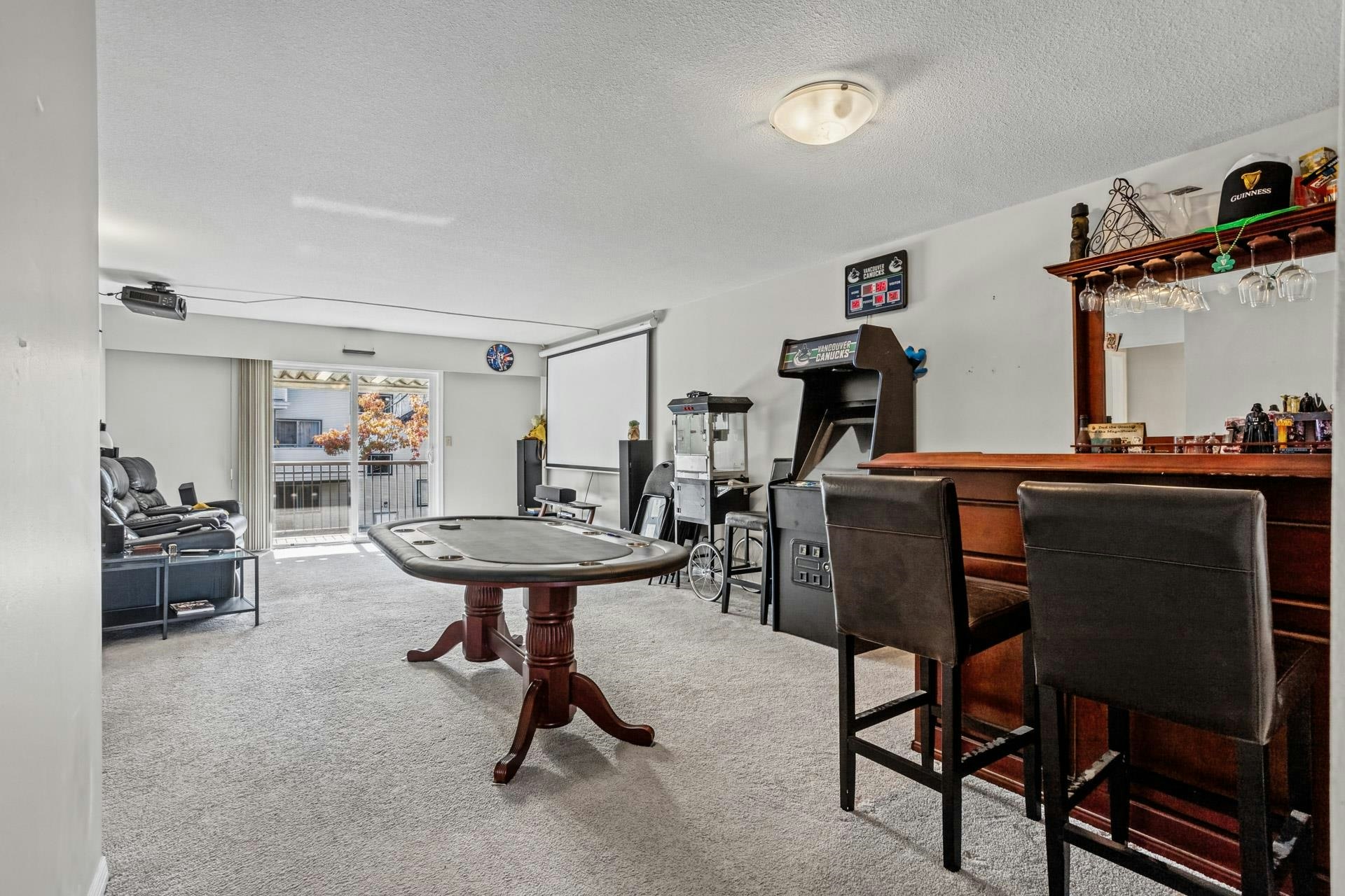 46-6467 197 Street - 3