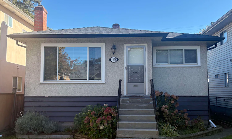 4676 Commercial Street