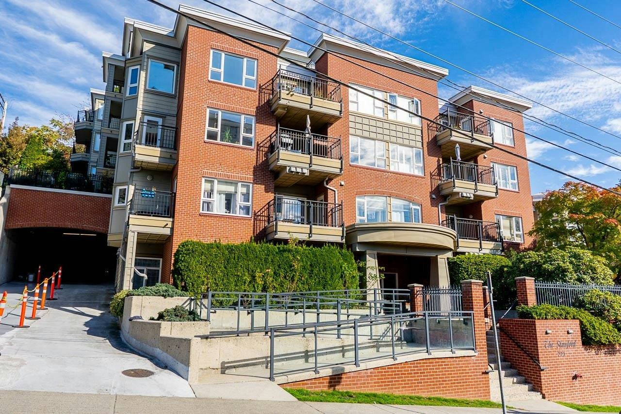 301-221 Eleventh Street, New Westminster, BC, V3M 4C8