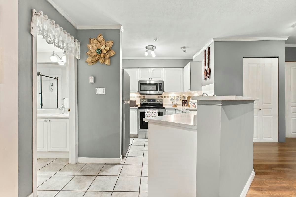 223-760 Kingsway, Vancouver, BC, V5V 3C1
