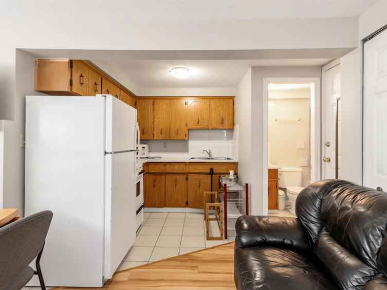 2553 E 22nd Avenue, Vancouver, BC, V5M 2X4 - 21