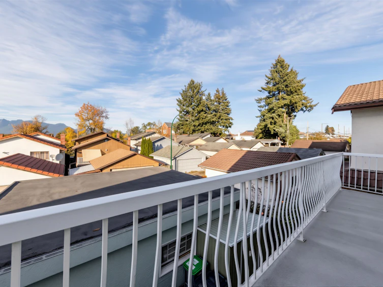 2553 E 22nd Avenue, Vancouver, BC, V5M 2X4 - 18