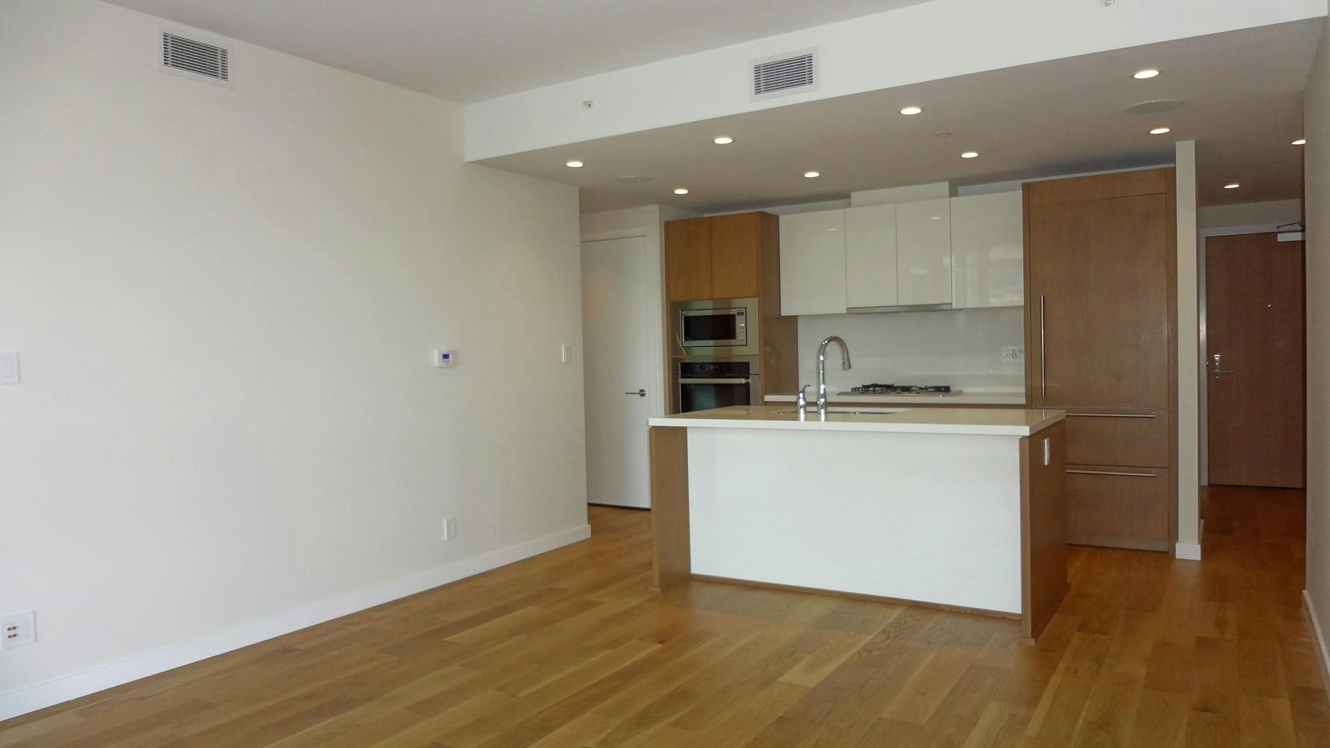 400-768 Arthur Erickson Place, West Vancouver, BC, V7T 0B6 - 4