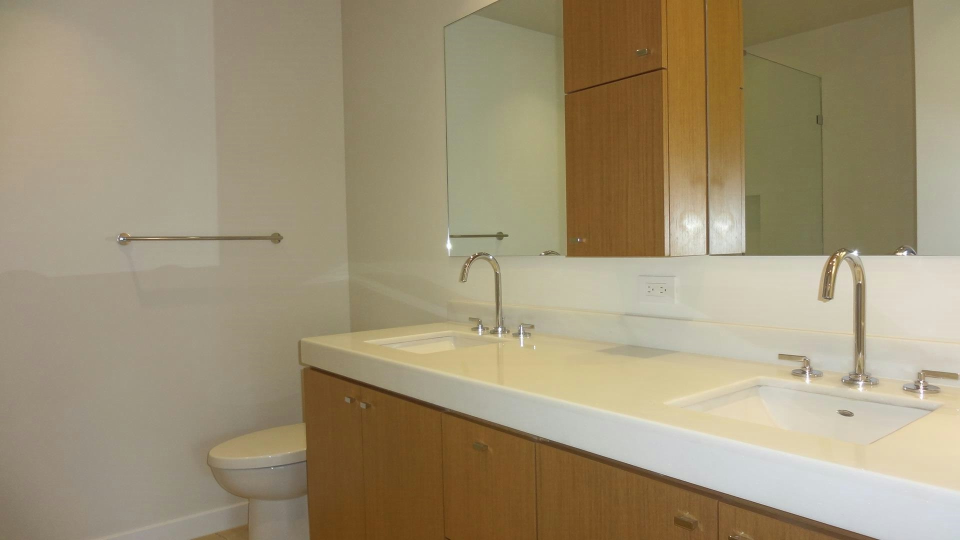 400-768 Arthur Erickson Place, West Vancouver, BC, V7T 0B6 - 7