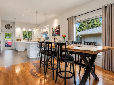 152-51075 Falls Court - 4
