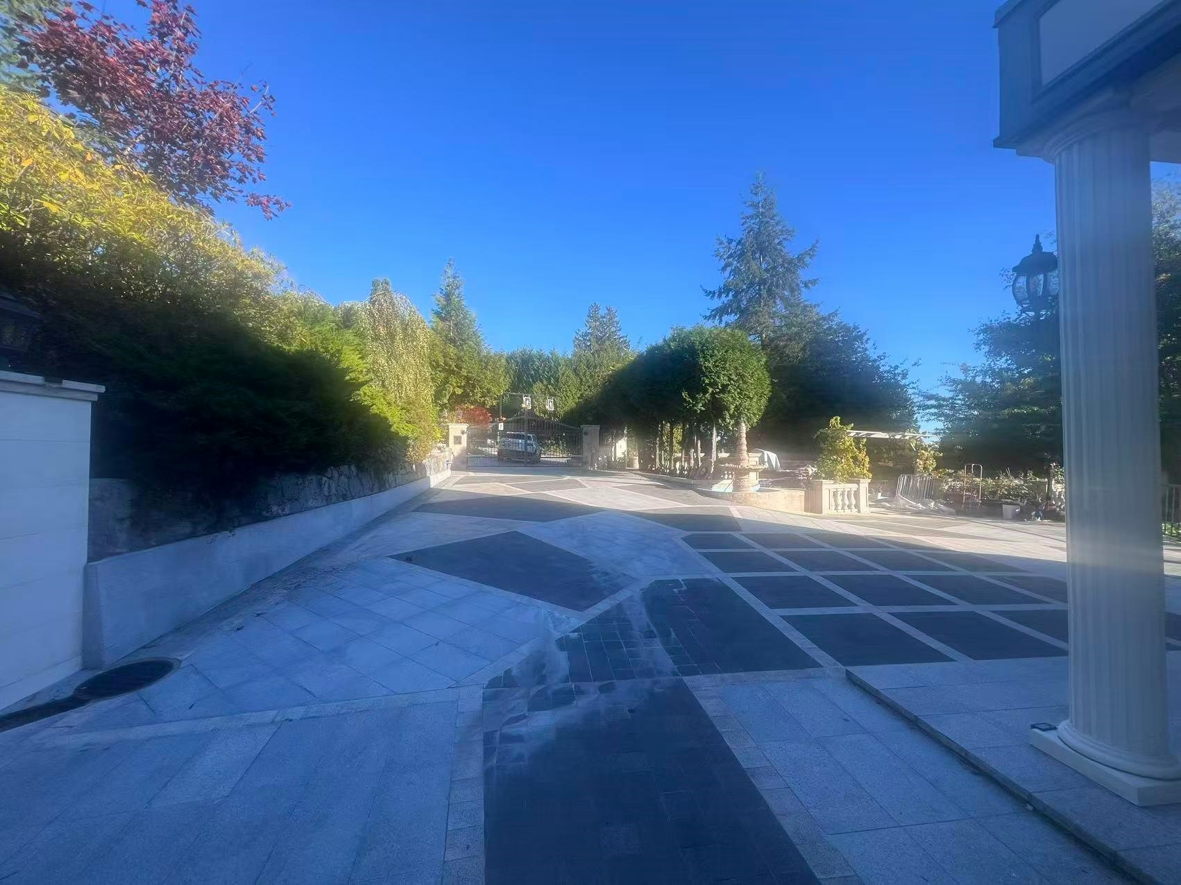 Upstairs-1310 Tyrol Road, West Vancouver, BC, V7S 2L6 - 2