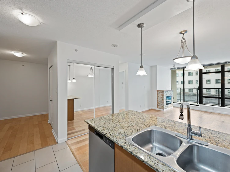 508-610 Victoria Street, New Westminster, BC, V3M 0A5 - 7
