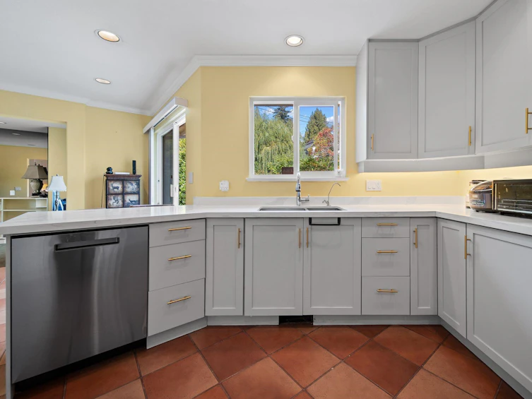 535 Stevens Drive, West Vancouver, BC, V7S 1E1 - 7