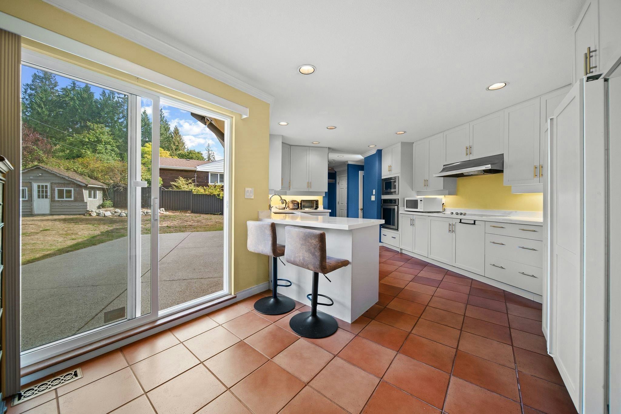 535 Stevens Drive, West Vancouver, BC, V7S 1E1 - 10