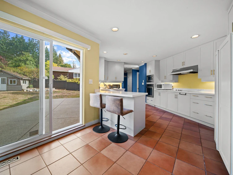 535 Stevens Drive, West Vancouver, BC, V7S 1E1 - 10