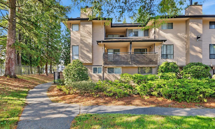10511 Holly Park Lane