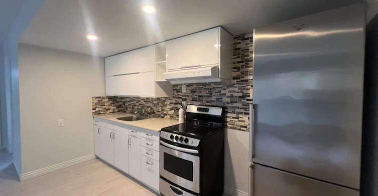 Suite-12505 231st, Maple Ridge, BC, V2X 0G1 - 2