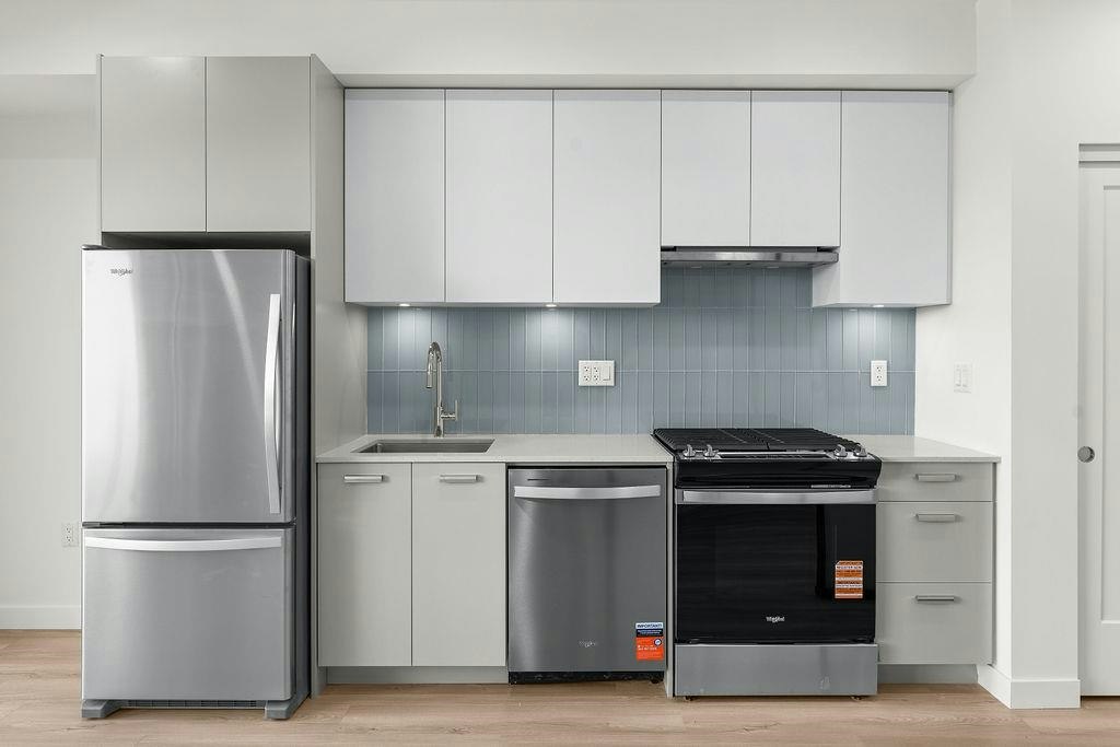 220-13760 75a Avenue - 2