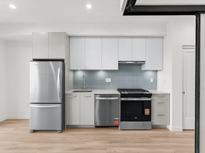 220-13760 75a Avenue - 4