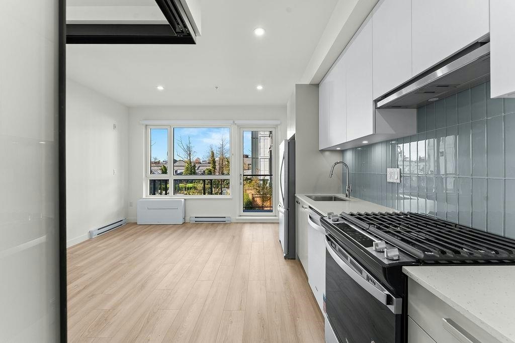 220-13760 75a Avenue - 3