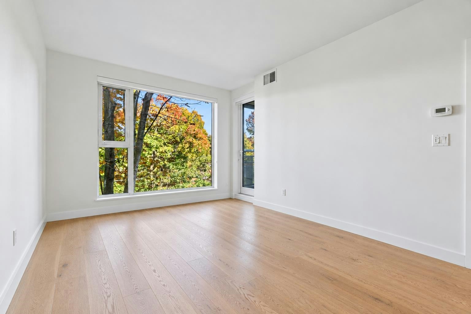 310-1515 Atlas Lane - 2