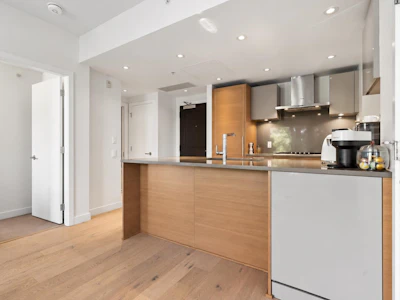 310-1515 Atlas Lane - 5