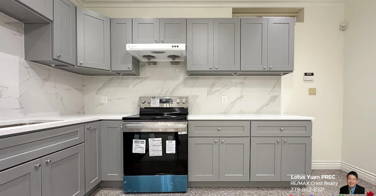 7729 Elliott Street, Vancouver, BC, V5S 2P1 - 11