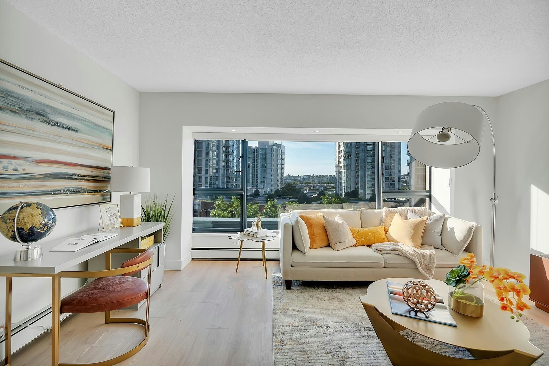 602-1177 Pacific Boulevard, Vancouver, BC, V6Z 2R8 - 4